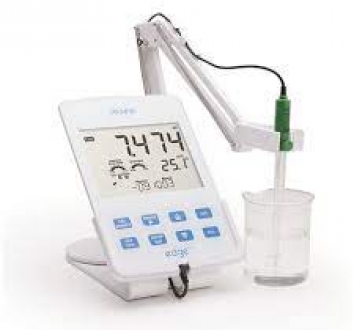 Hanna Bench Meter with Digital probe HI-2002 Edge pH Meter