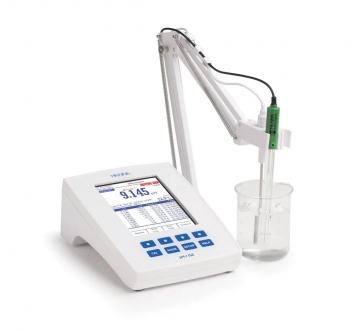 Hanna HI5522-01 Laboratory Research Grade Benchtop pH/mV/ISE and EC/TDS/Salinity/Resistivity Meter